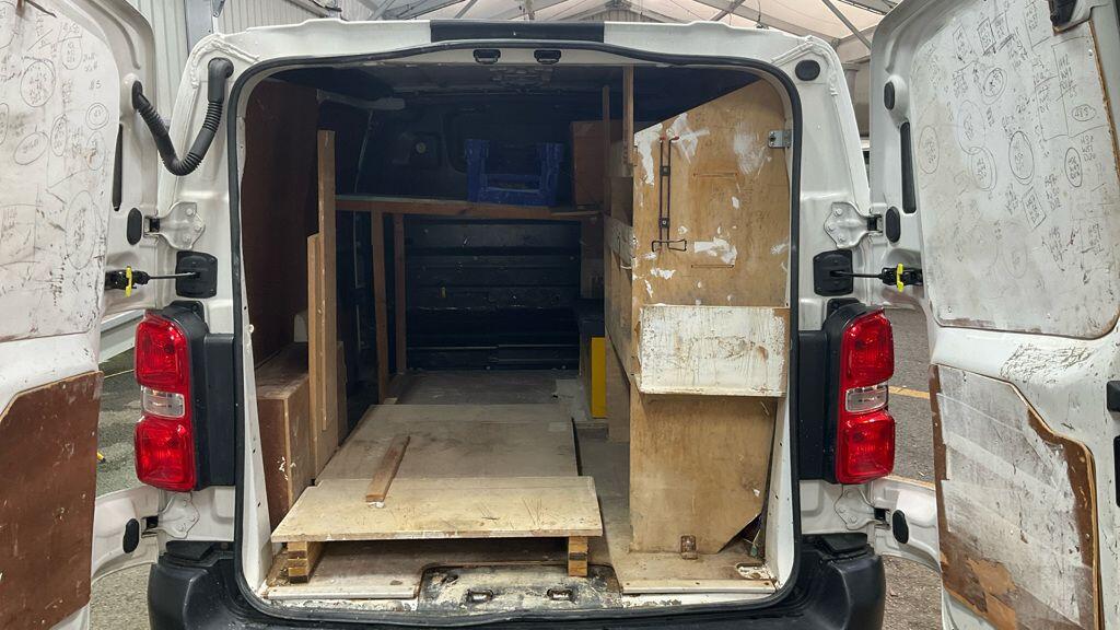 Used Peugeot Expert 2018 for sale - 76728461: Photo 7