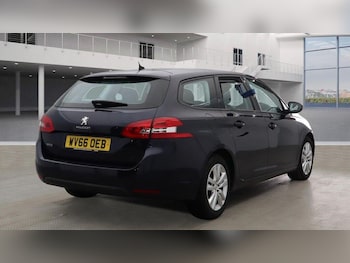 Used Peugeot 308 2017 for sale - 75915927: Photo