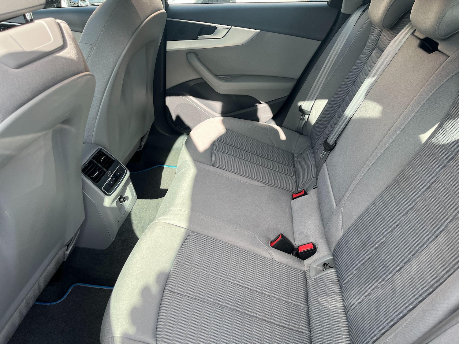 Used Audi A4 Avant for sale - 77824933: Photo 15