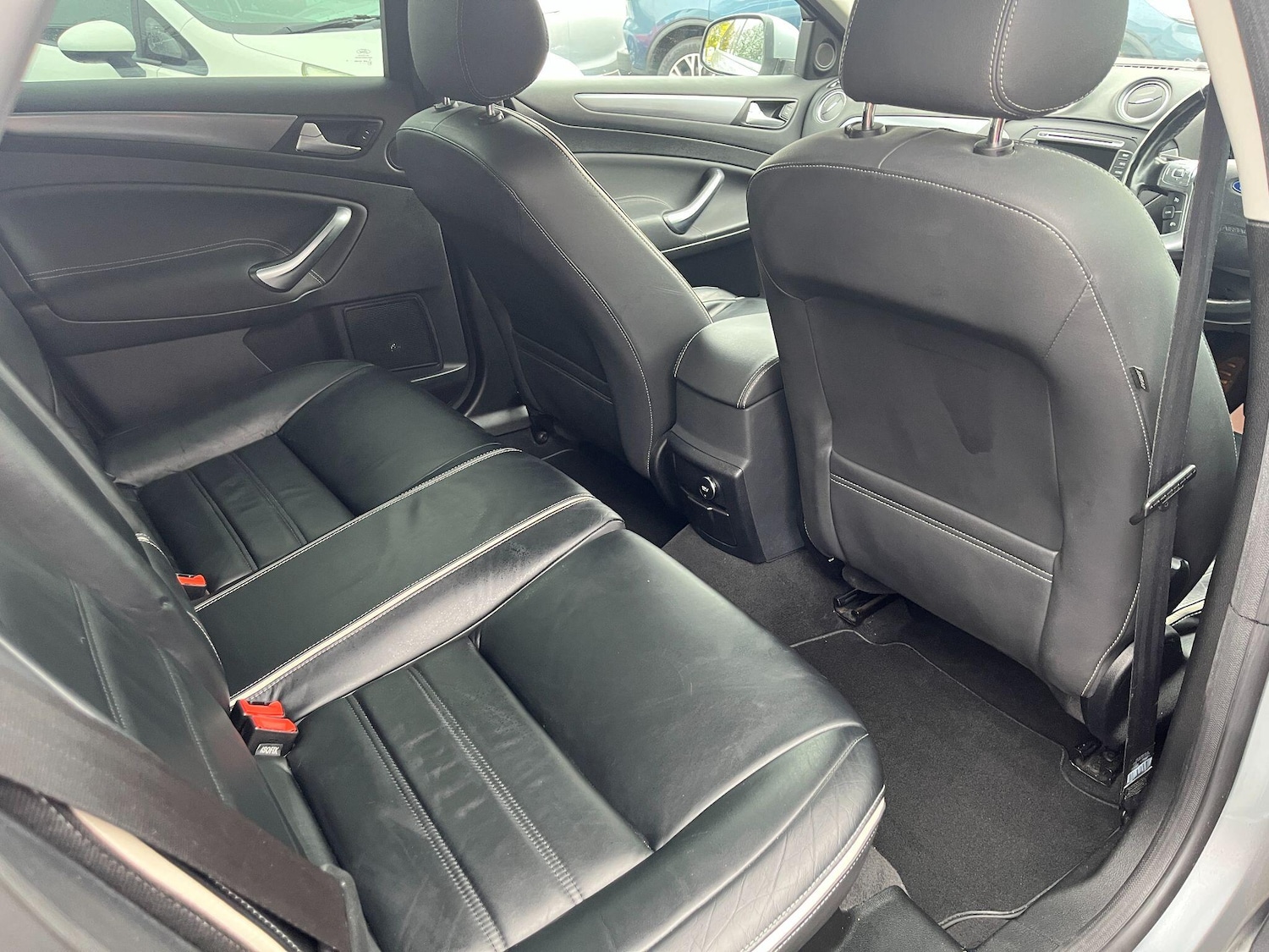 Used Ford Mondeo 2014 for sale - 76995994: Photo 11