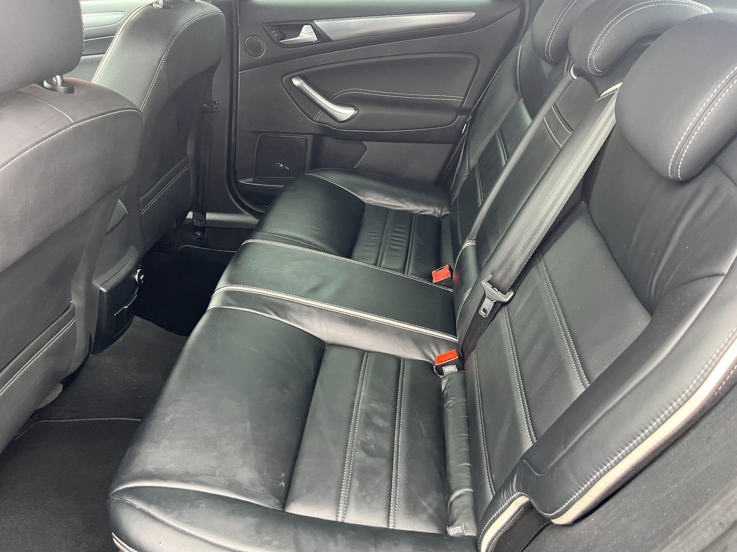 Used Ford Mondeo 2014 for sale - 76995994: Photo 14