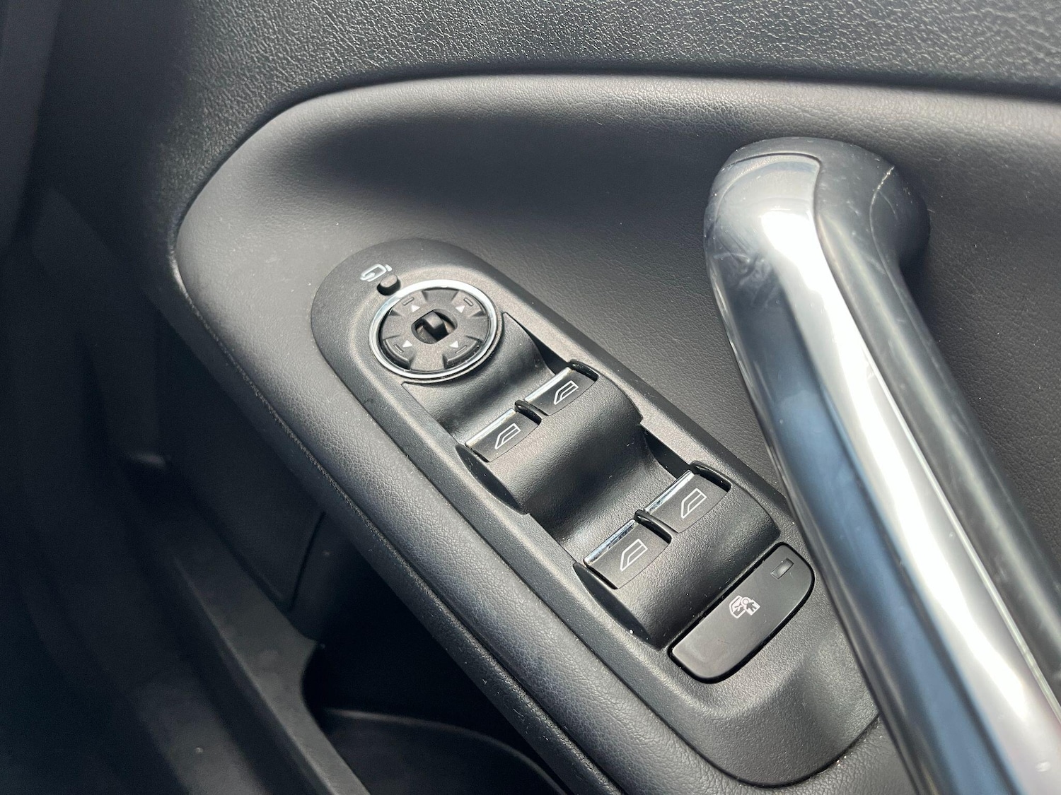 Used Ford Mondeo 2014 for sale - 76995994: Photo 18