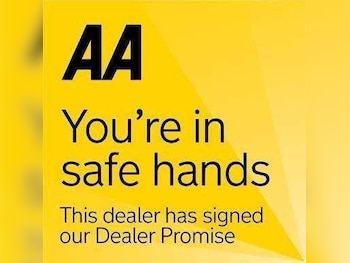 Used Volkswagen Touran 2013 for sale - 76991029: Photo