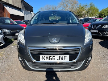 Used Peugeot 5008 2016 for sale - 78374840: Photo