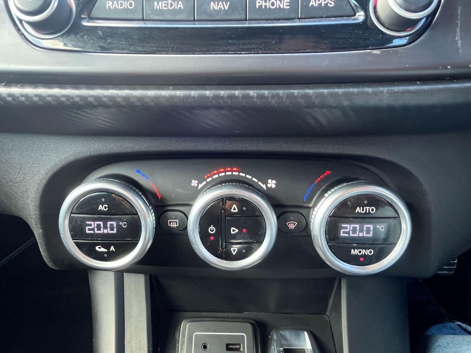 Vehicle 28