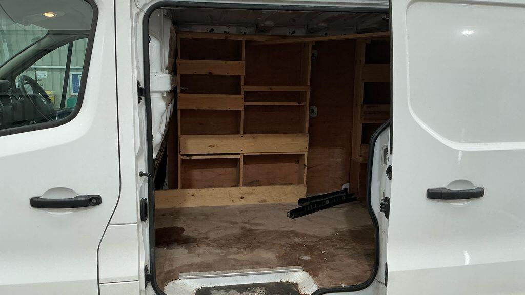 Used Vauxhall Vivaro 2018 for sale - 76423102: Photo 6