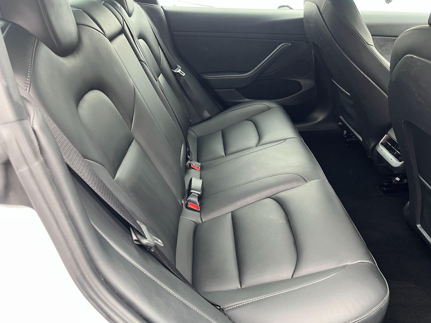 Used Tesla Model 3 2021 for sale - 76409109: Photo 10