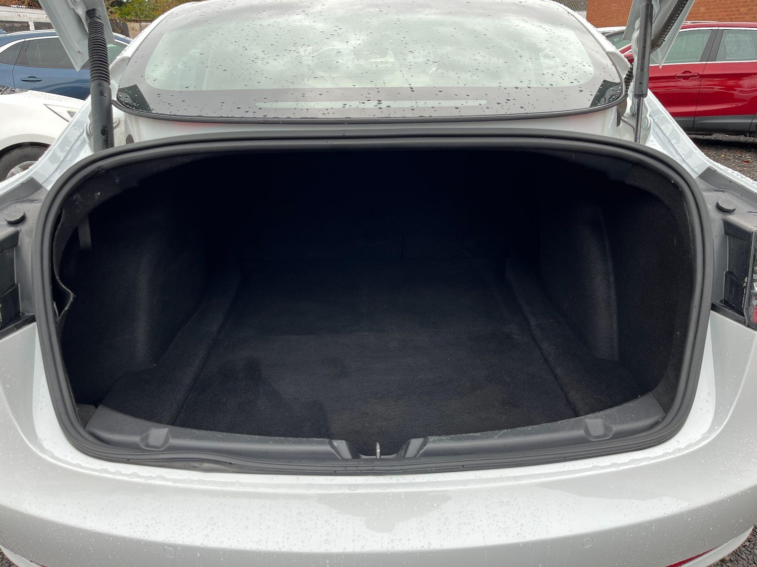 Used Tesla Model 3 2021 for sale - 76409109: Photo 11