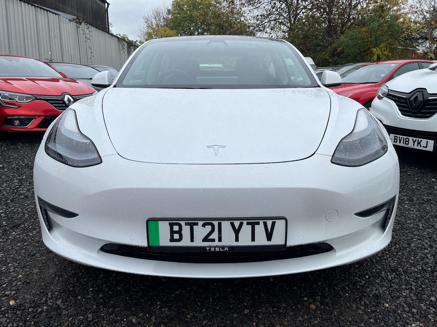 Used Tesla Model 3 2021 for sale - 76409109: Photo 2