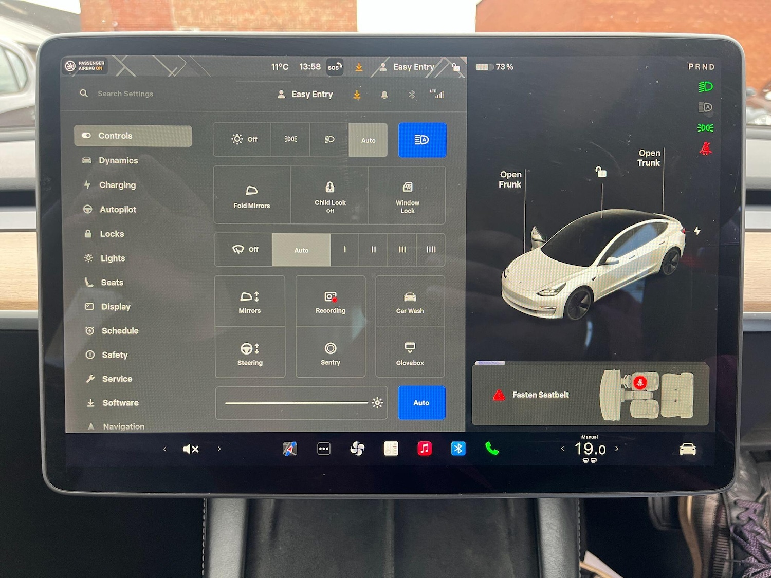 Used Tesla Model 3 2021 for sale - 76409109: Photo 27