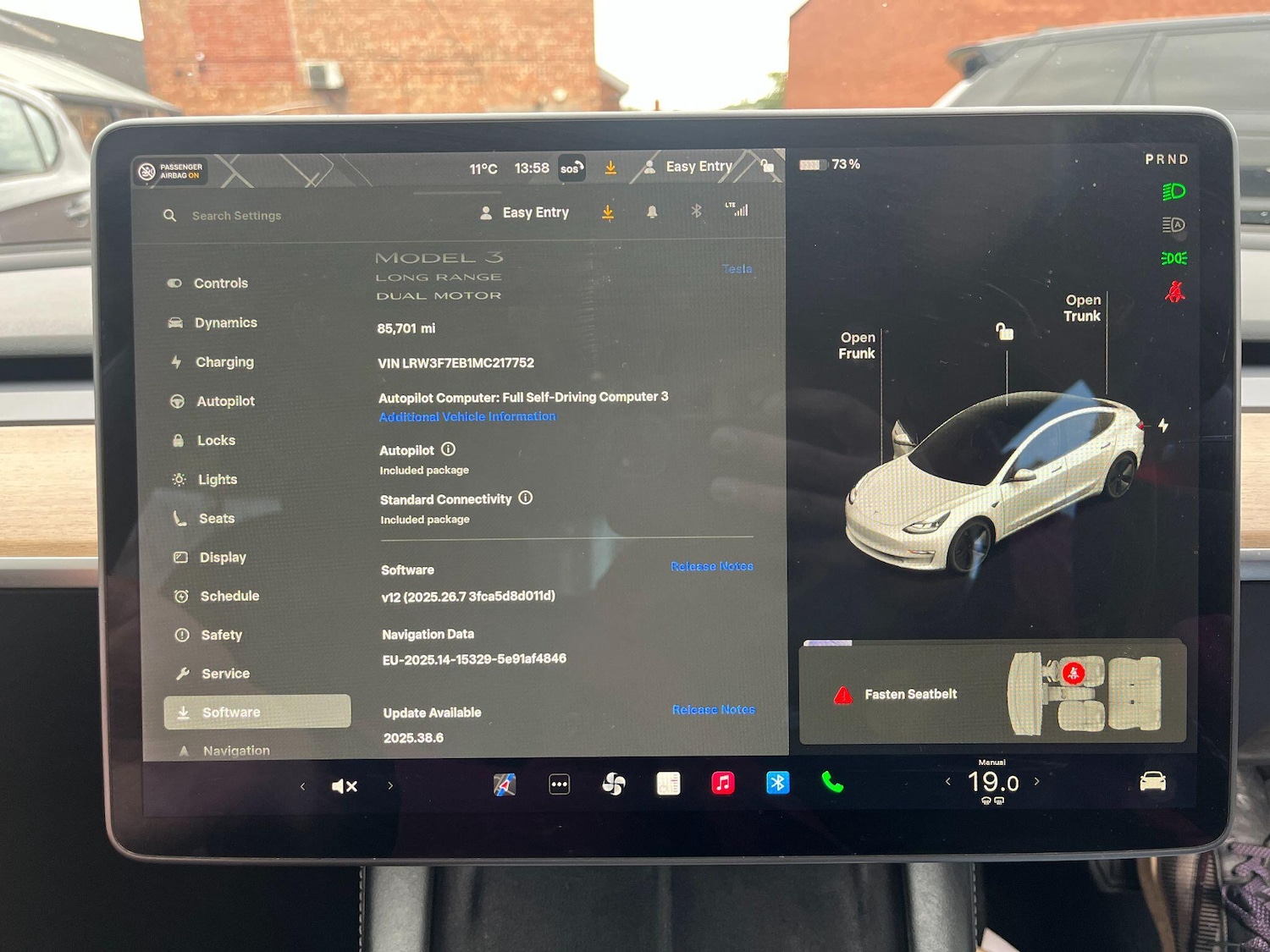 Used Tesla Model 3 2021 for sale - 76409109: Photo 28