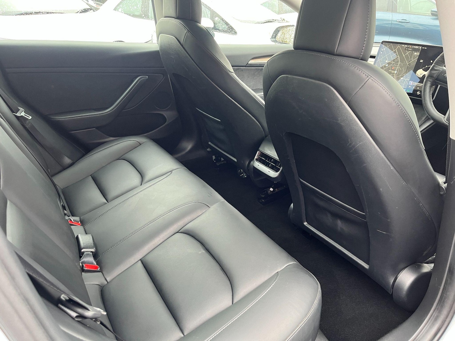 Used Tesla Model 3 2021 for sale - 76409109: Photo 9