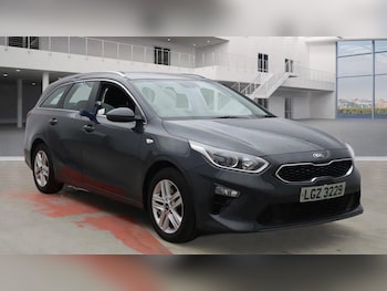 Used Kia Ceed 2018 for sale - 77017106: Photo