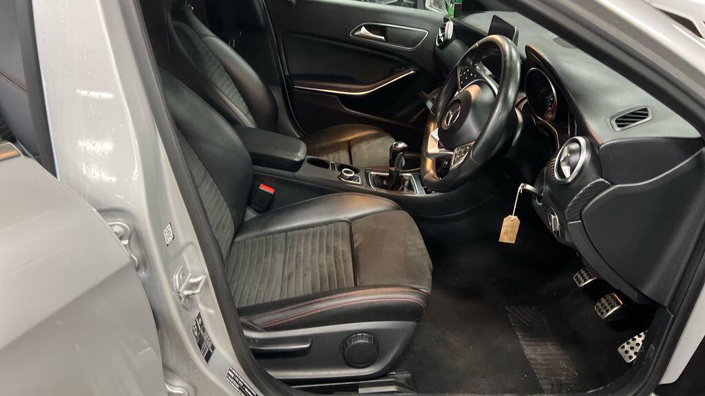 Used Mercedes-Benz A-Class 2017 for sale - 77838997: Photo 11