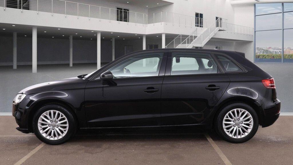 Used Audi A3 2018 for sale - 77574992: Photo 8