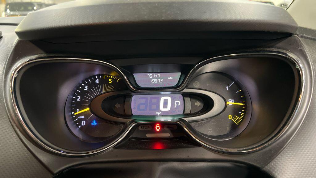 Used Renault Captur 2015 for sale - 77279236: Photo 10