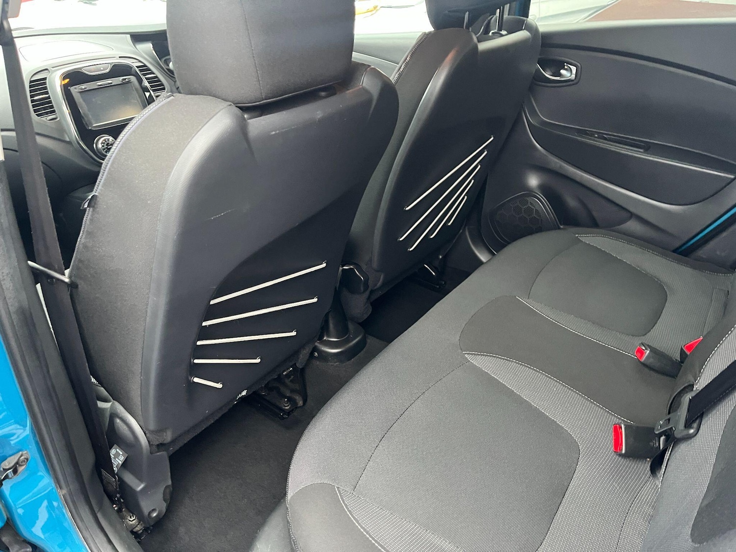 Used Renault Captur 2015 for sale - 77279236: Photo 16