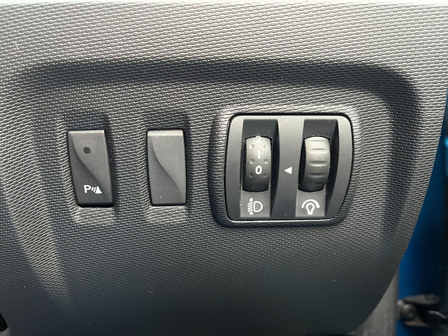 Used Renault Captur 2015 for sale - 77279236: Photo 20