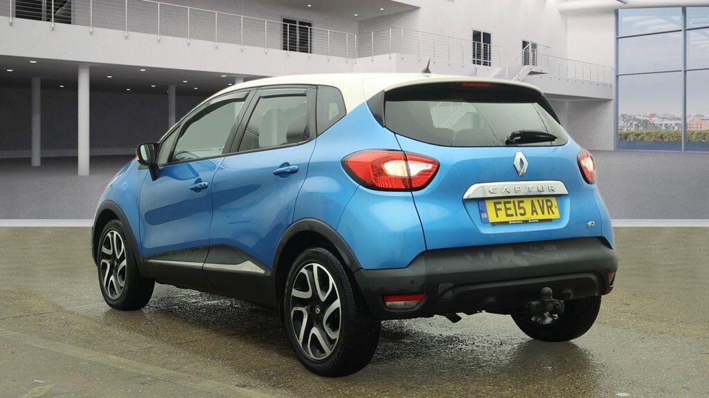 Used Renault Captur 2015 for sale - 77279236: Photo 3