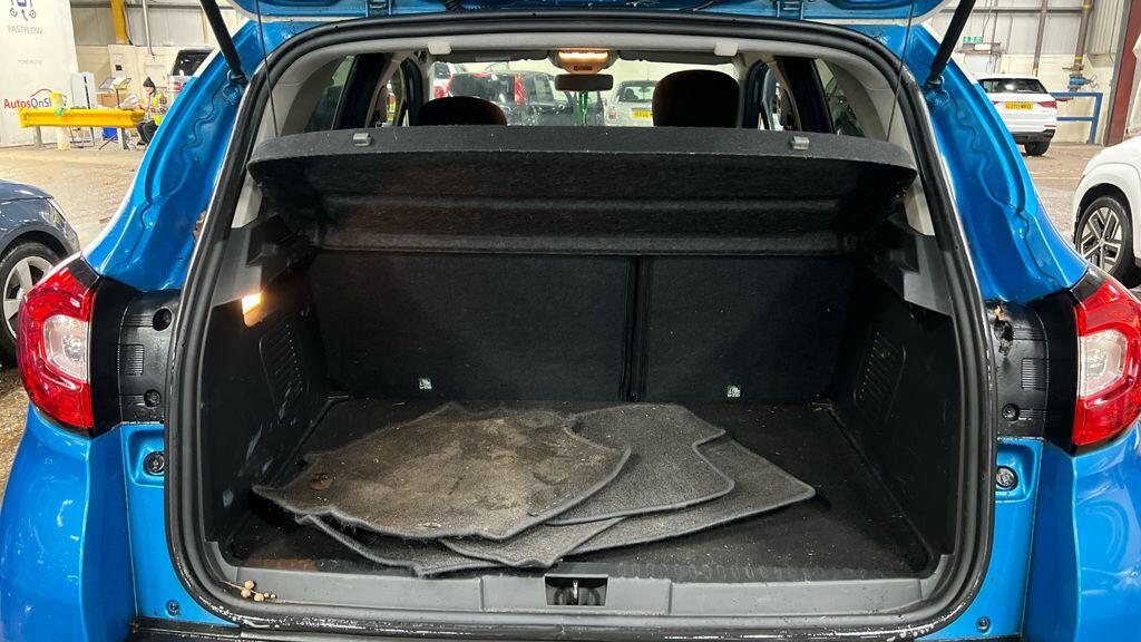 Used Renault Captur 2015 for sale - 77279236: Photo 7