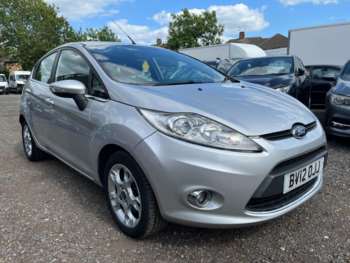 2012 (12) - 1.25 Zetec 5dr