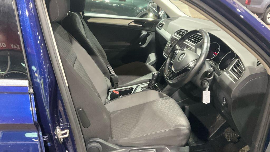 Used Volkswagen Tiguan 2018 for sale - 77440059: Photo 11