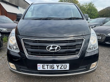 Used Hyundai i800 2016 for sale - 75677748: Photo