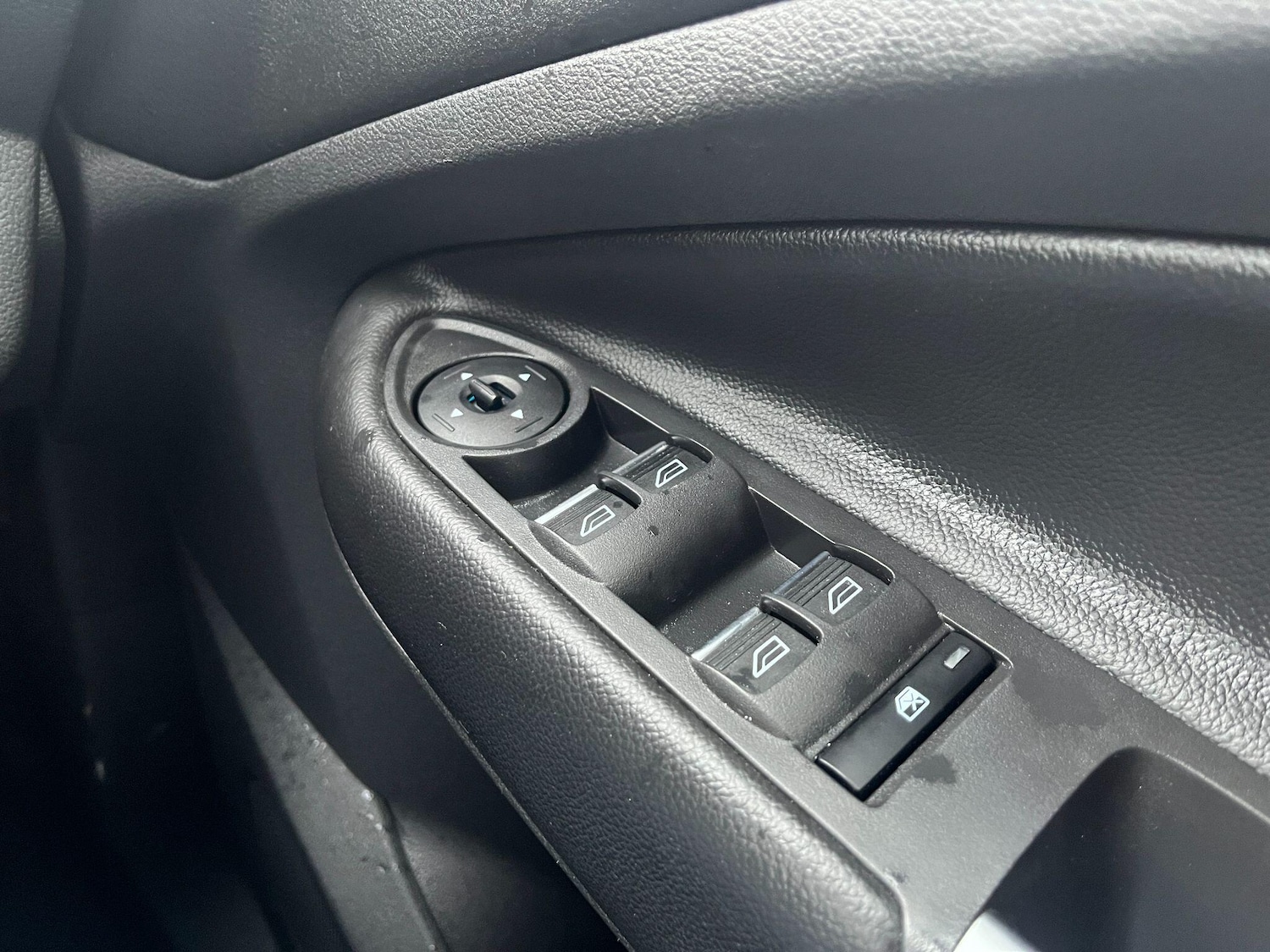 Used Ford Kuga 2018 for sale - 76781430: Photo 19