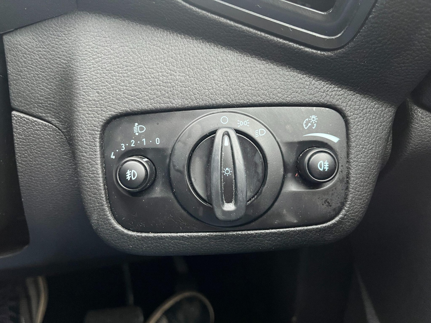 Used Ford Kuga 2018 for sale - 76781430: Photo 20