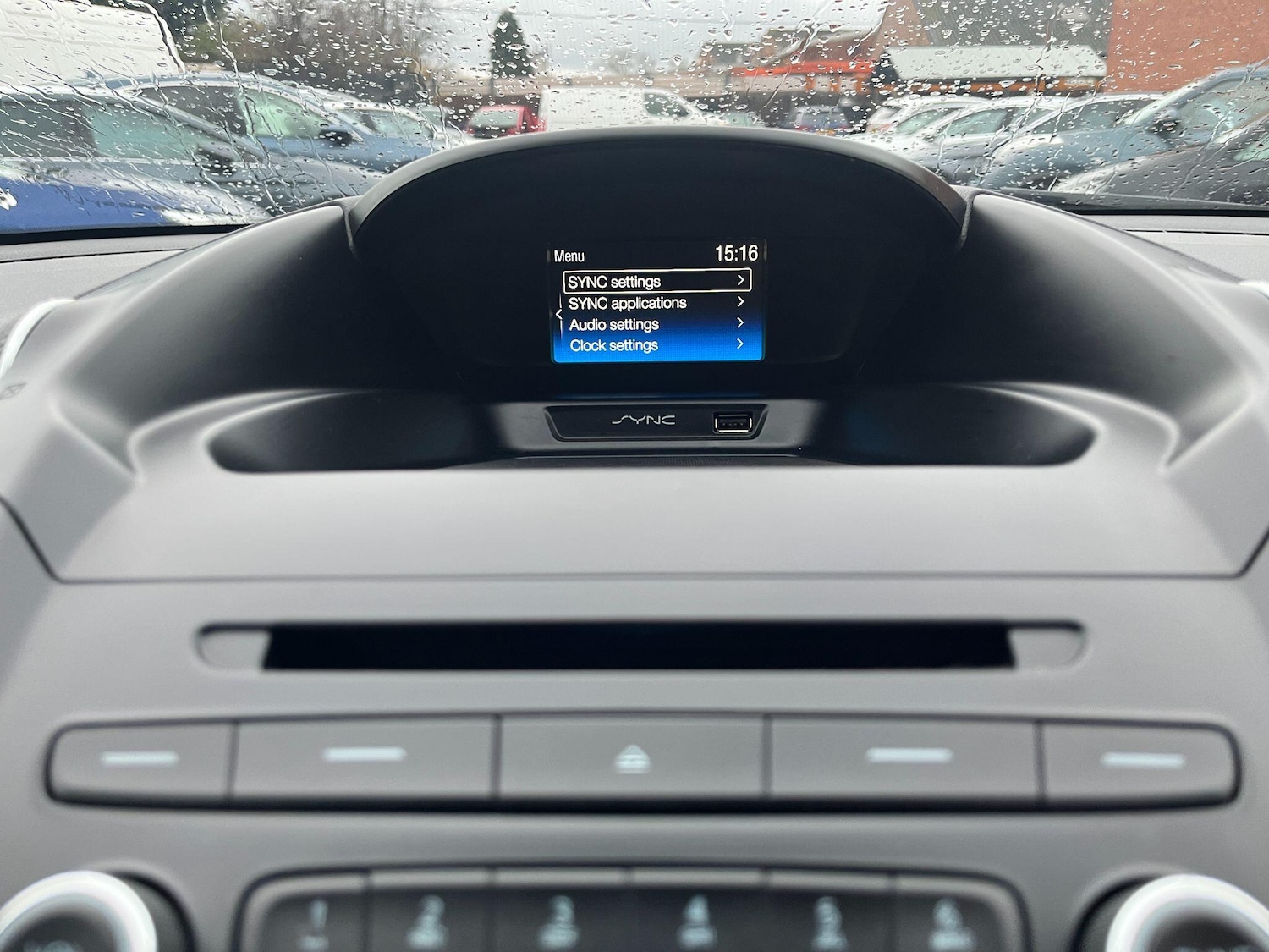 Used Ford Kuga 2018 for sale - 76781430: Photo 27