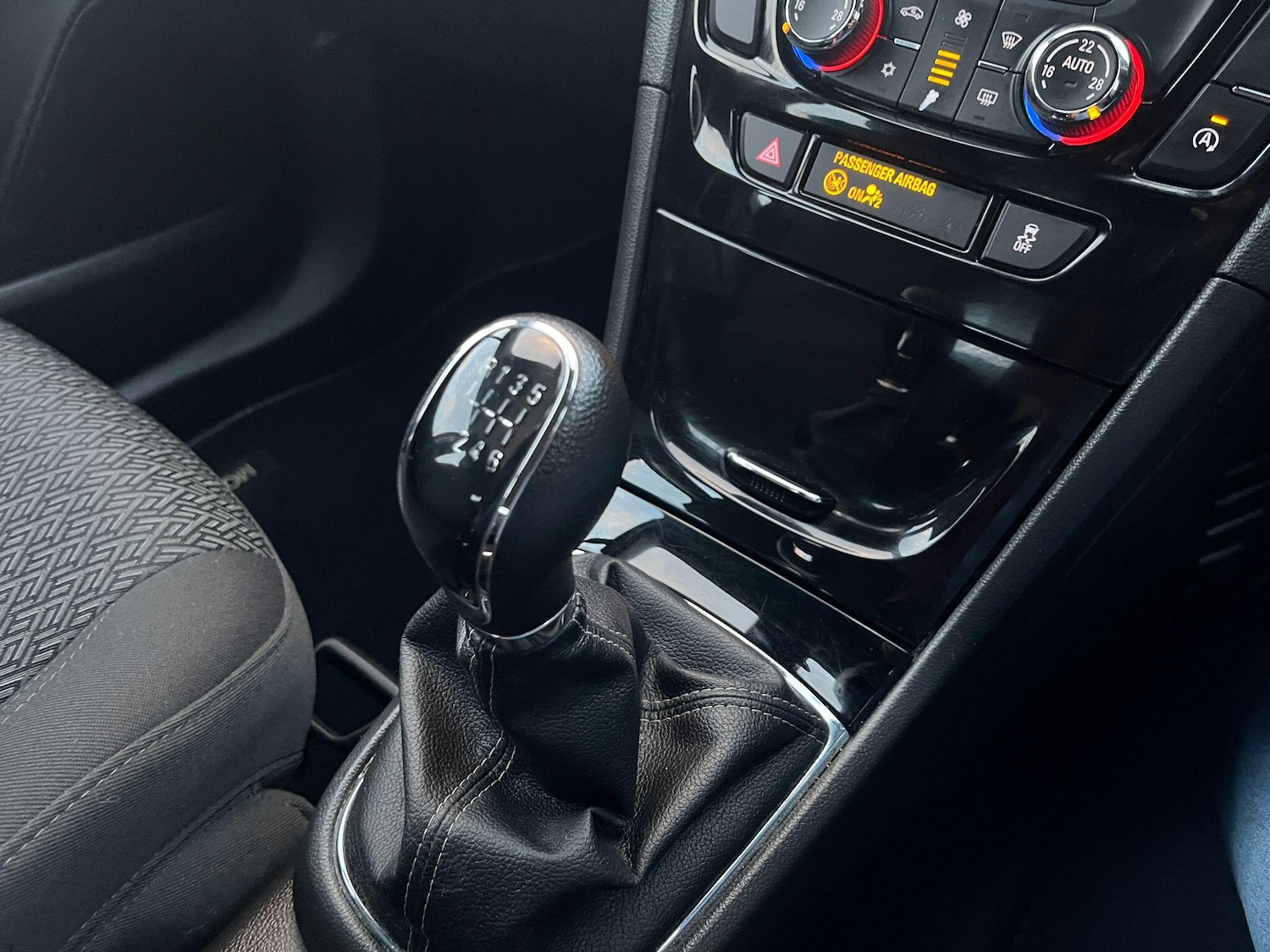 Used Vauxhall Mokka X 2016 for sale - 76433275: Photo 27