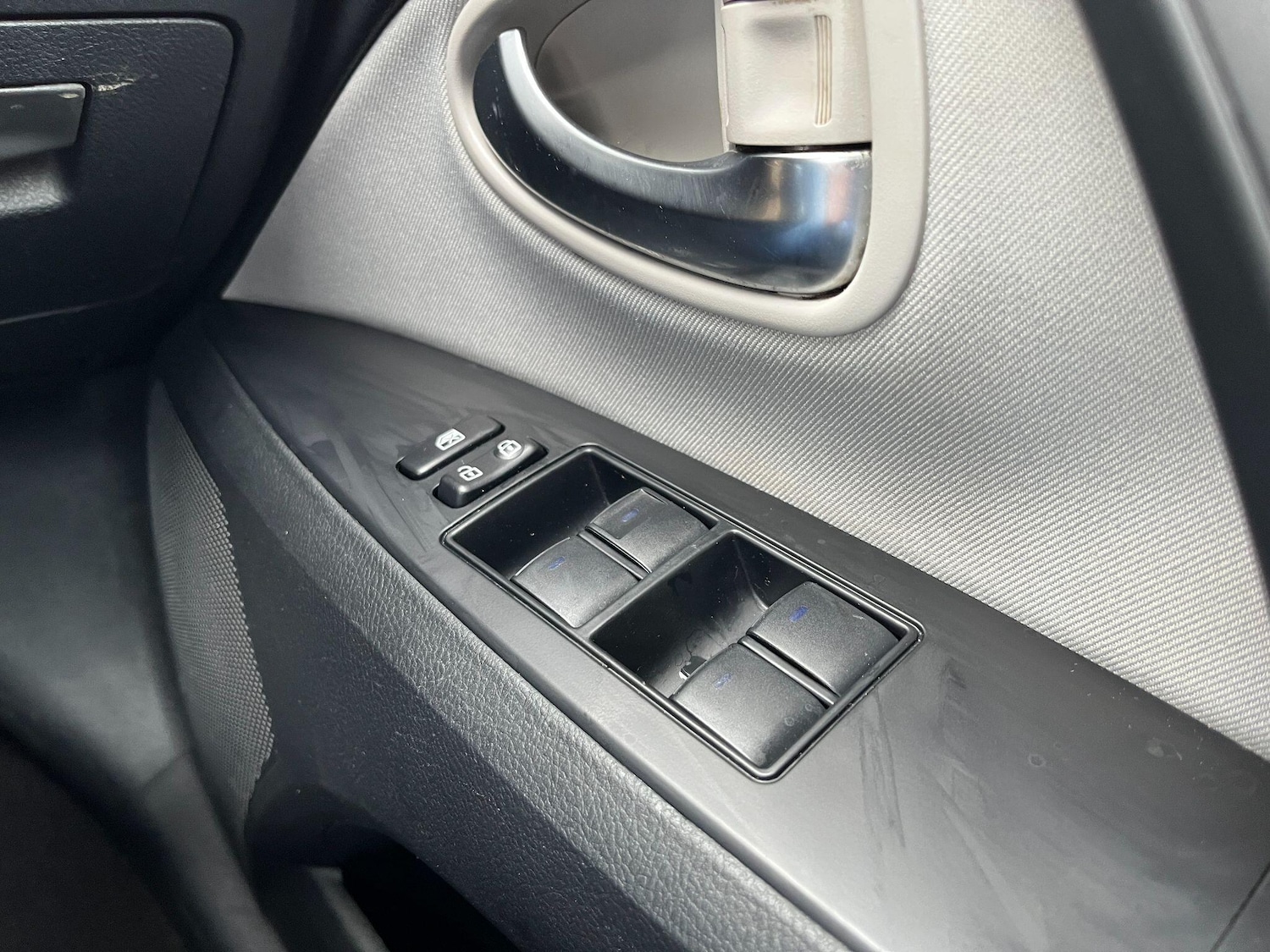 Used Toyota Avensis 2016 for sale - 75915871: Photo 16