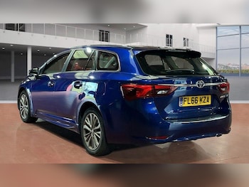Used Toyota Avensis 2016 for sale - 75915871: Photo