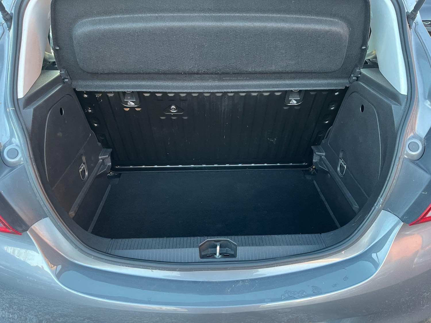 Used Vauxhall Corsa 2016 for sale - 77097731: Photo 14