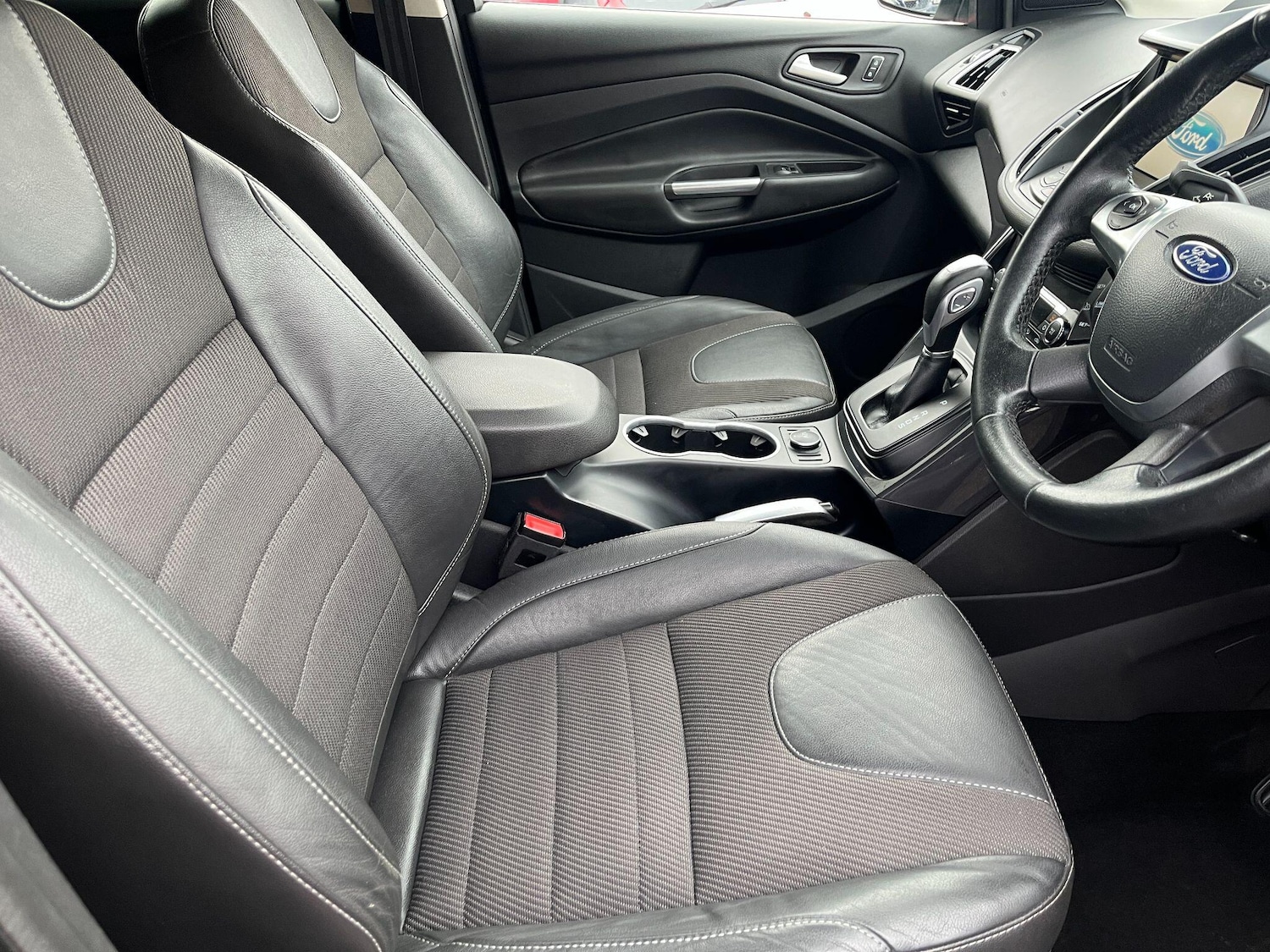 Used Ford Kuga 2016 for sale - 77191403: Photo 11