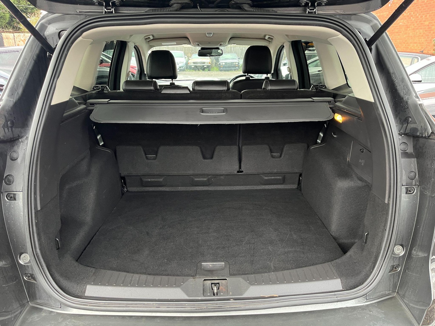 Used Ford Kuga 2016 for sale - 77191403: Photo 14