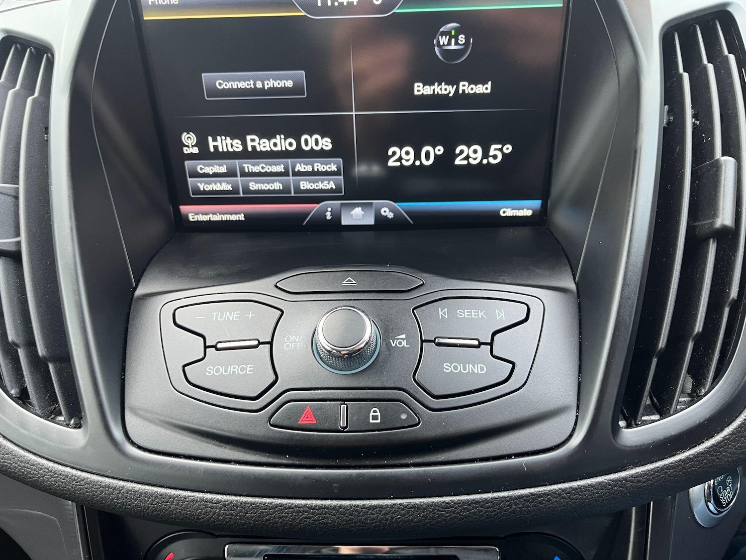 Used Ford Kuga 2016 for sale - 77191403: Photo 31