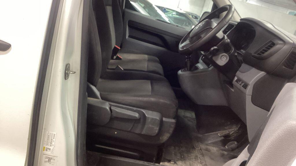 Used Vauxhall Vivaro 2022 for sale - 76728527: Photo 11