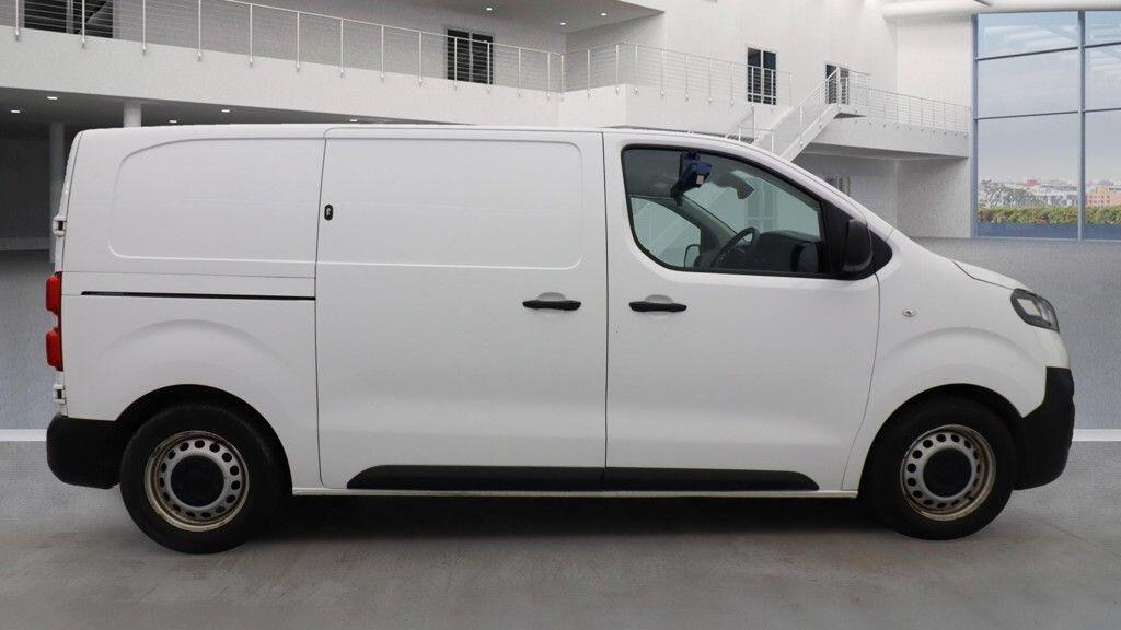 Used Vauxhall Vivaro 2022 for sale - 76728527: Photo 7