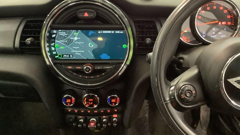 Used MINI Hatch 2018 for sale - 77496838: Photo 13