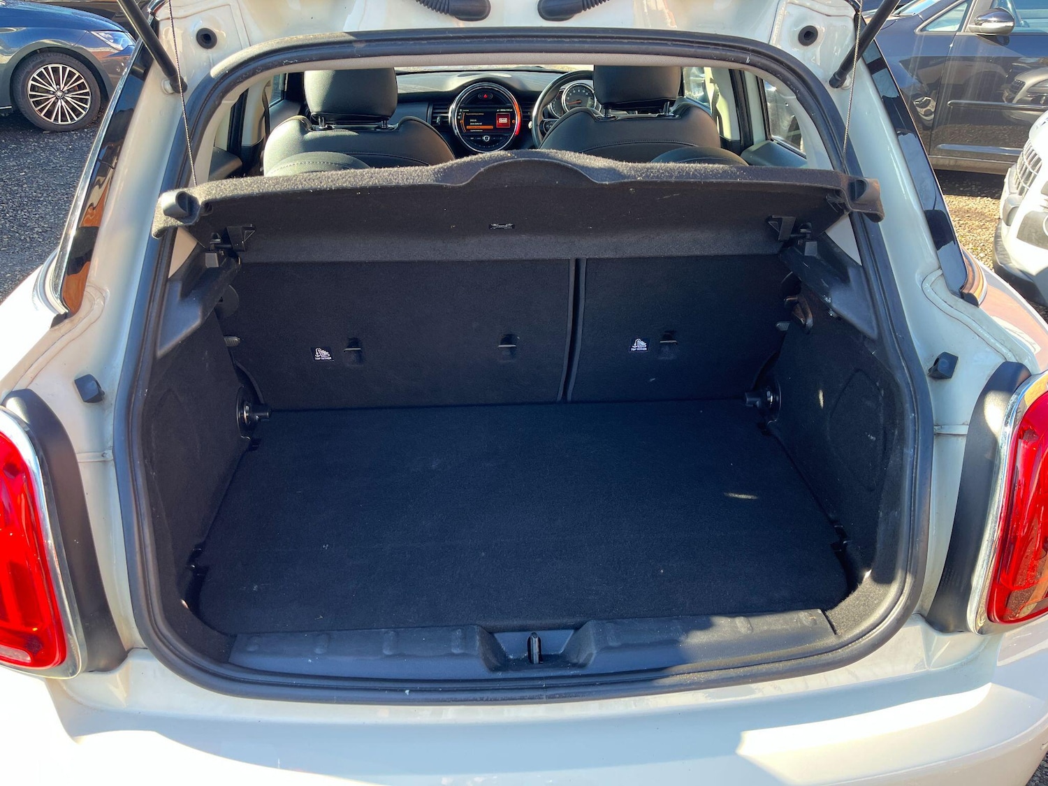 Used MINI Hatch 2018 for sale - 77496838: Photo 14