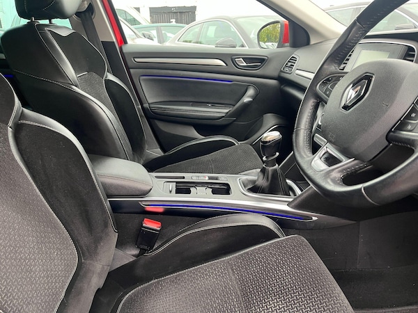 Used Renault Megane 2017 for sale - 75622907: Photo 9