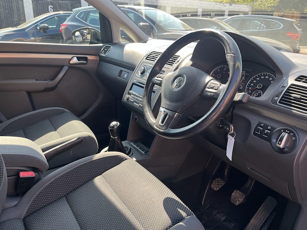 Used Volkswagen Touran 2013 for sale - 74336714: Photo 11