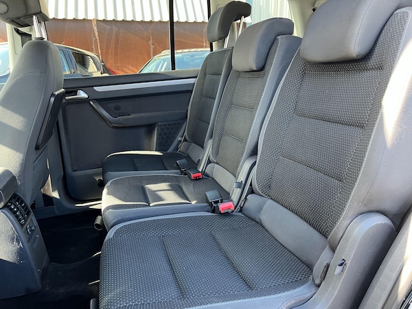 Used Volkswagen Touran 2013 for sale - 74336714: Photo 20