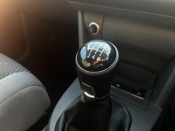 Used Volkswagen Touran 2013 for sale - 74336714: Photo 33