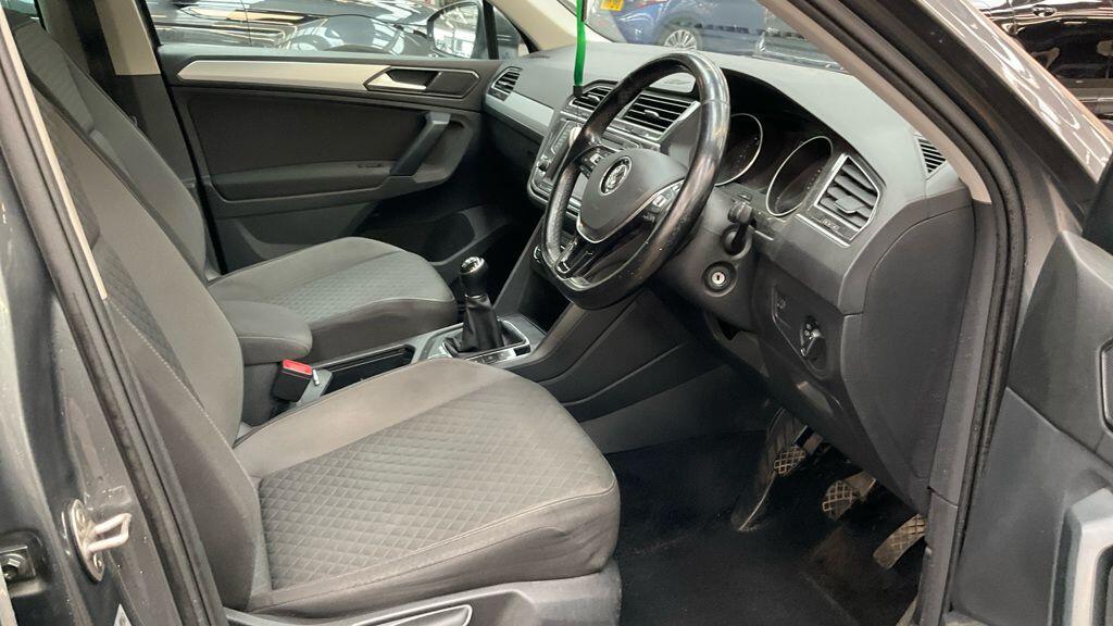 Used Volkswagen Tiguan 2017 for sale - 78170665: Photo 11
