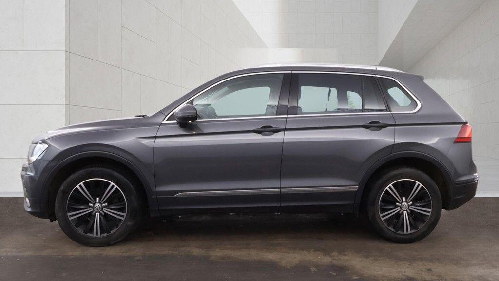 Used Volkswagen Tiguan 2017 for sale - 78170665: Photo 8