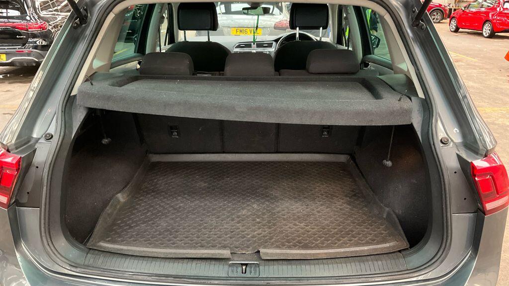 Used Volkswagen Tiguan 2017 for sale - 78170665: Photo 9