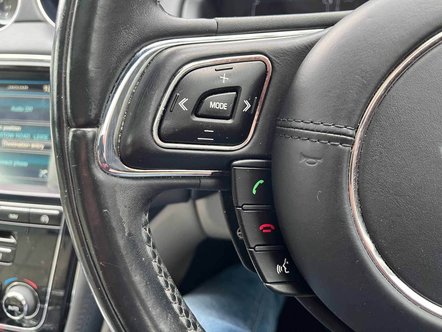 Used Jaguar XJ 2014 for sale - 77440695: Photo 23