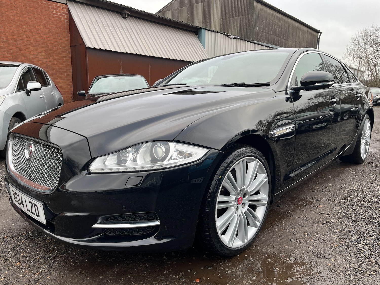 Used Jaguar XJ 2014 for sale - 77440695: Photo 5
